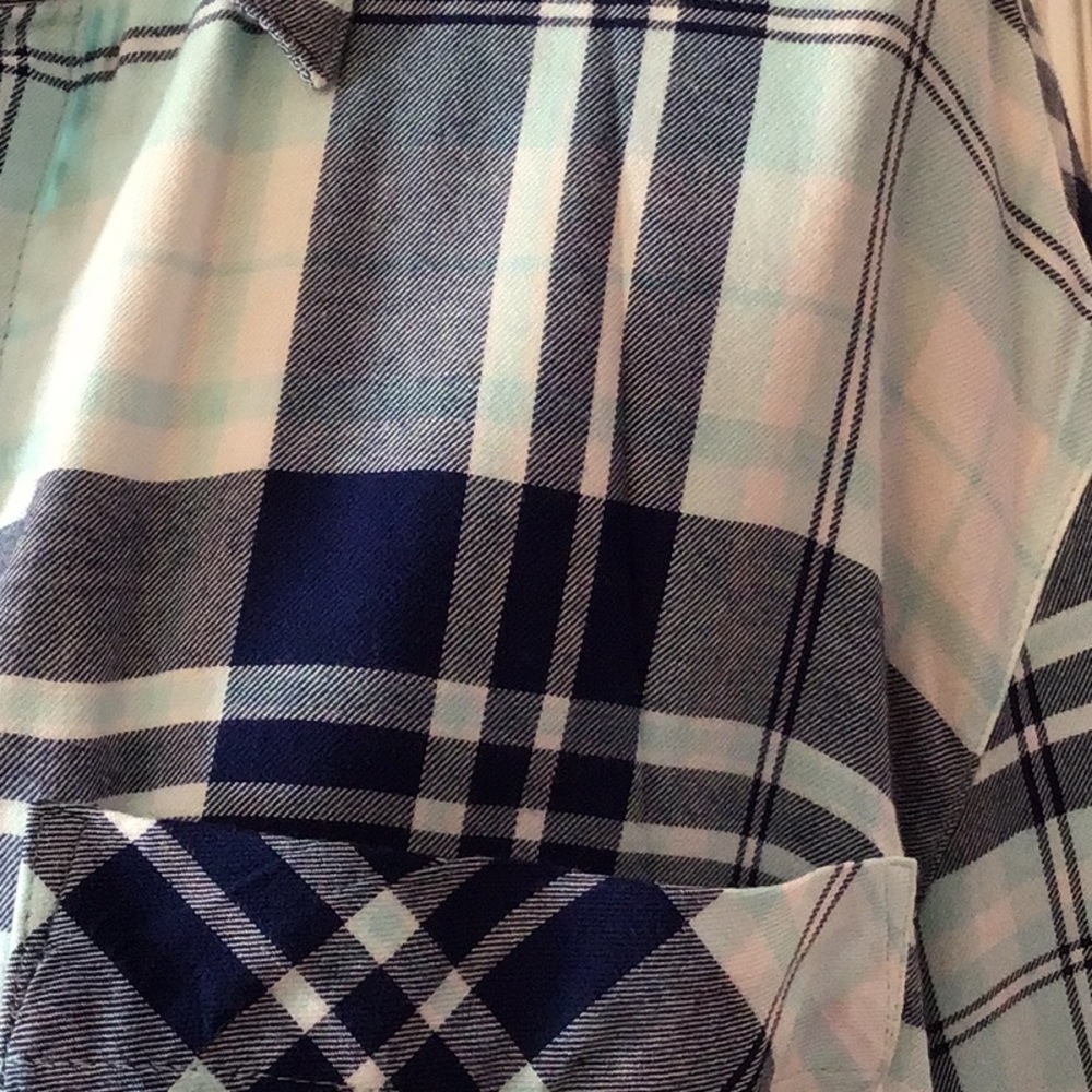 EUC Express paid button down shirt size Medium - Picture 2 of 4